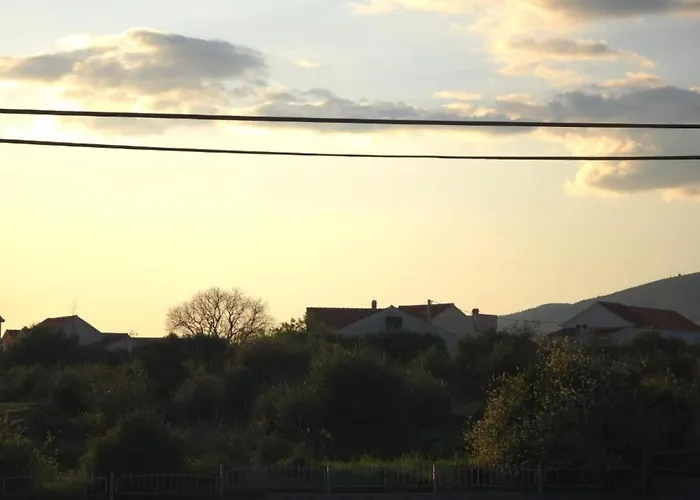 Peaceful With Style - Apartman